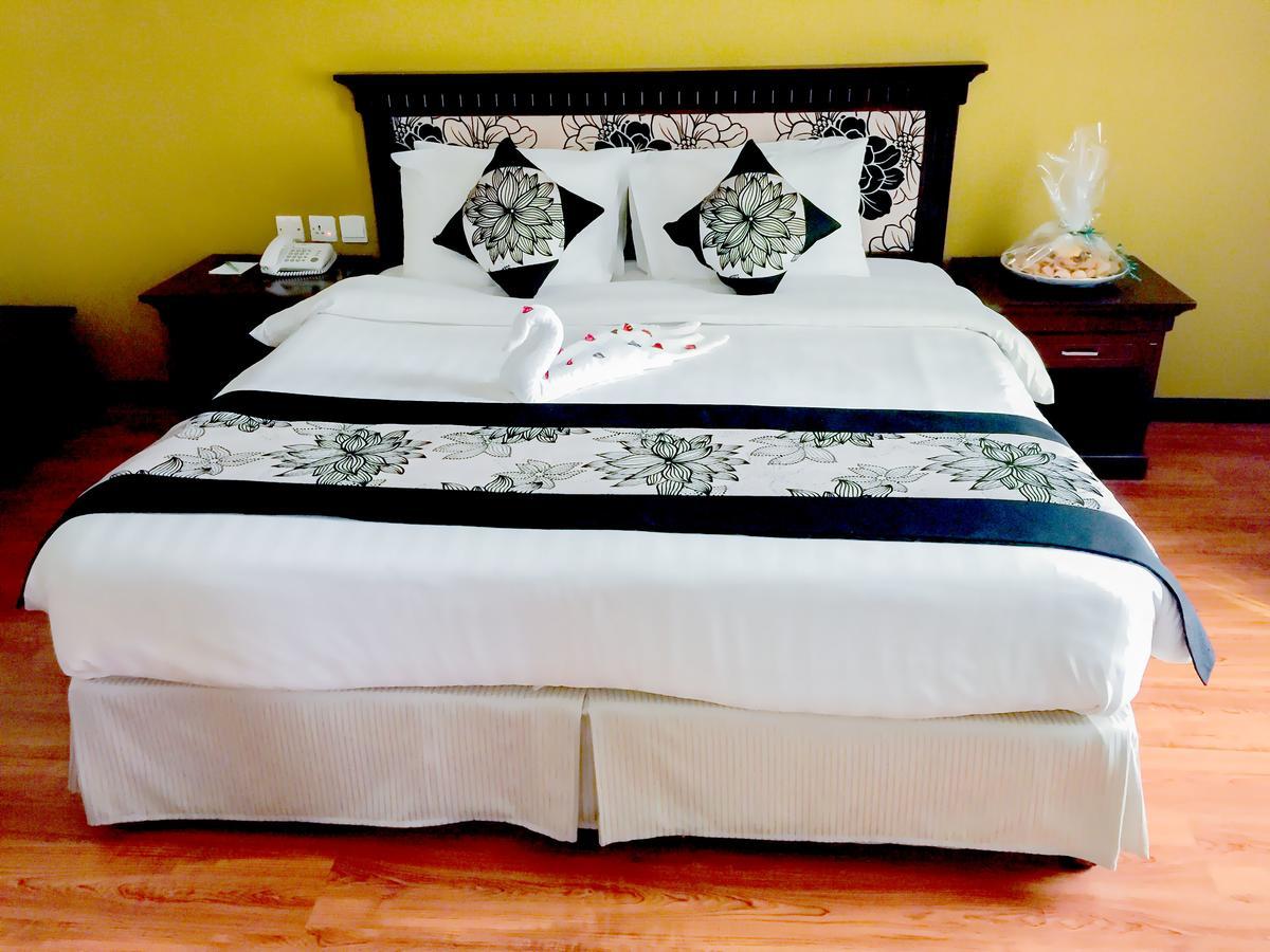 Pars International Hotel Манама Экстерьер фото